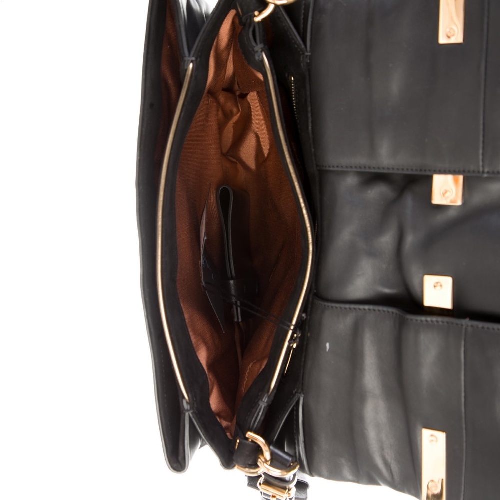 🔥 - Picture 6 of 14